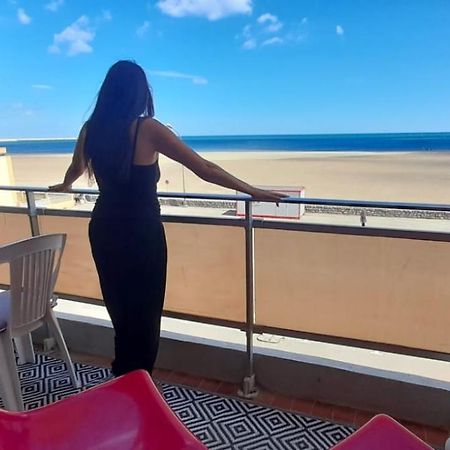 Sur La Plage Port-la-Nouvelle Kültér fotó